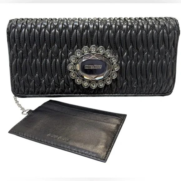 Miu Miu Black Matelassé Crystal Wallet 💎 Limited Edition w/ ID Holder - Picture 2 of 16